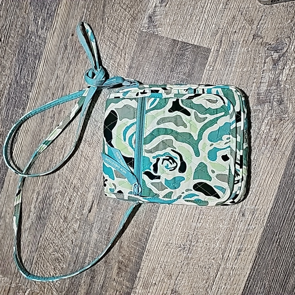 New Direction Small Crossbody - Picture 3 of 10